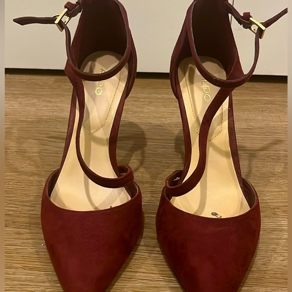 Aldo heels, burgundy, size 6.5 US - Picture 2 of 5